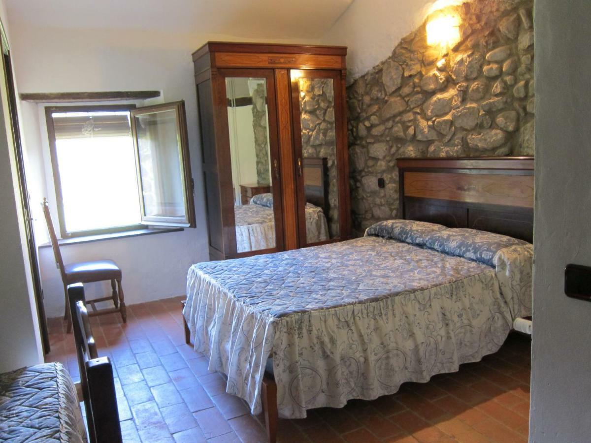 Mas El Llach La Vall de Bianya Kültér fotó